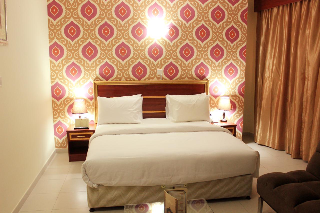 Montreal Naif Hotel Ντουμπάι Εξωτερικό φωτογραφία